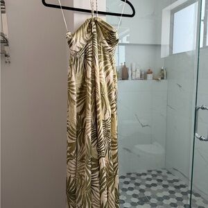 Abercrombie and Fitch Tropical Leaf Print Maxi Dress
